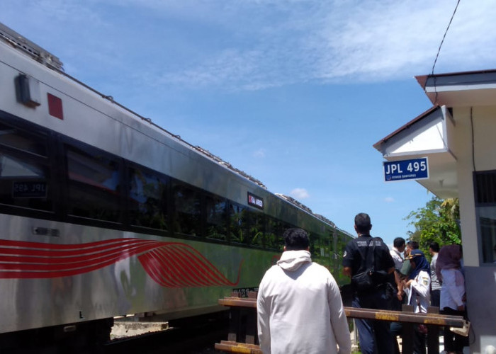 Relawan Tak Memenuhi Kualifikasi di Perlintasan Rel Ruas Pandak-Kuntili 