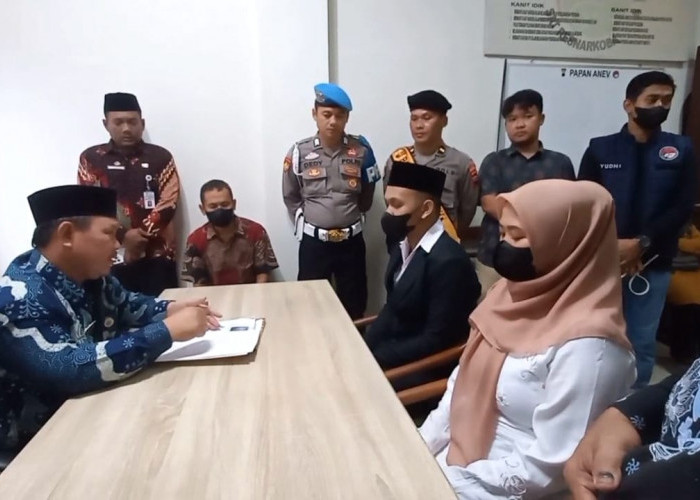 Pernikahan Tak Biasa, Tahanan Narkoba Banjarnegara Gelar Akad di Mapolres
