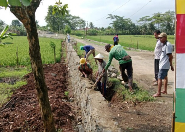 DPUPR Cilacap Tindak Tegas Proyek Jembatan Kali Tipar Rp5,8 Miliar