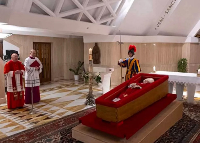 Momen Haru Pemakaman Paus Fransiskus di Roma: Jejak Kenangan Abadi di Indonesia