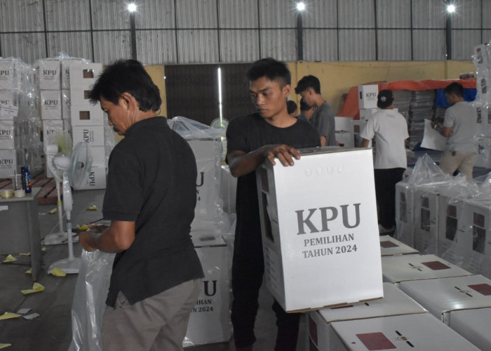 Penghujan, KPU Purbalingga Perhatikan Pelindung Kerusakan Saat Distribusi Logistik Pilkada