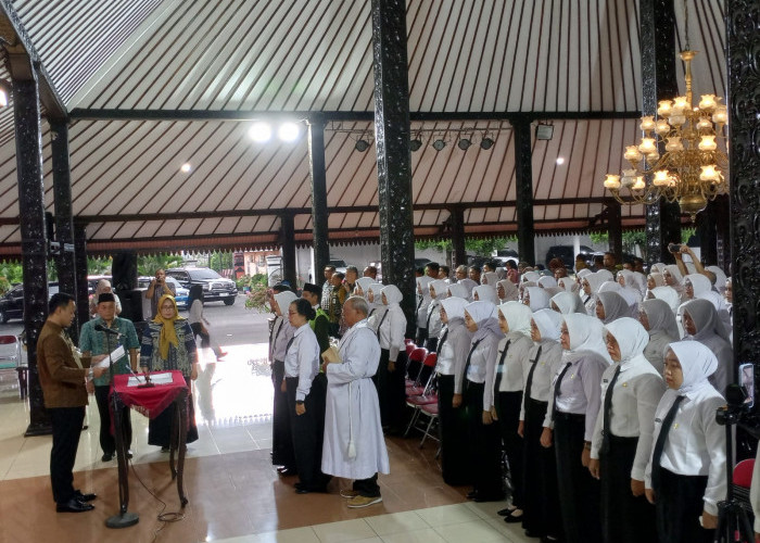 Lantik 134 PPPK, Mas Bupati Langsung Berikan Warning untuk Bekerja Profesional