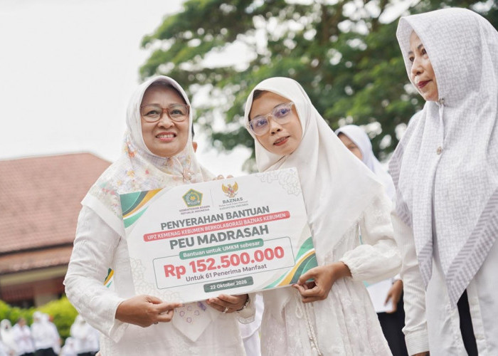 HSN, UMKM dan Guru Ngaji di Kebumen Dapat Bantuan