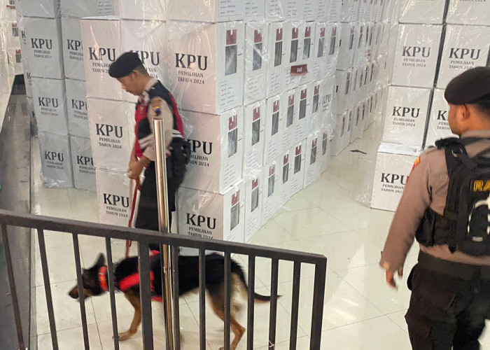 Sterilisasi Logistik Pilkada, Polres Banjarnegara Libatkan Anjing Pelacak K-9