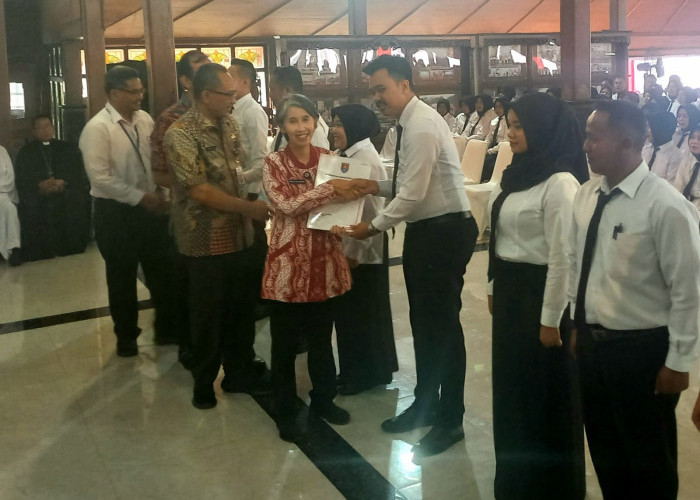 960 Pegawai P3K Cilacap Terima Surat Keputusan Pengangkatan