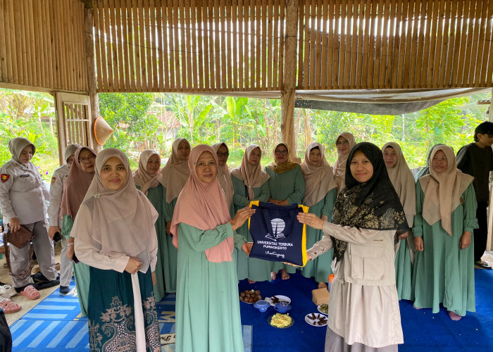 Kolaborasi UT Purwokerto dan Unsoed, UMKM Aswapemari di Gumiwang Siap Lebih Kompetitif