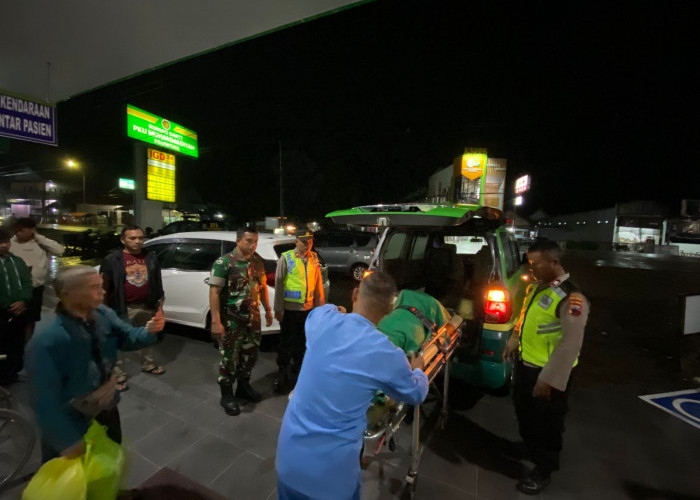 Petani di Sruweng Meninggal Tersambar Petir Saat Panen