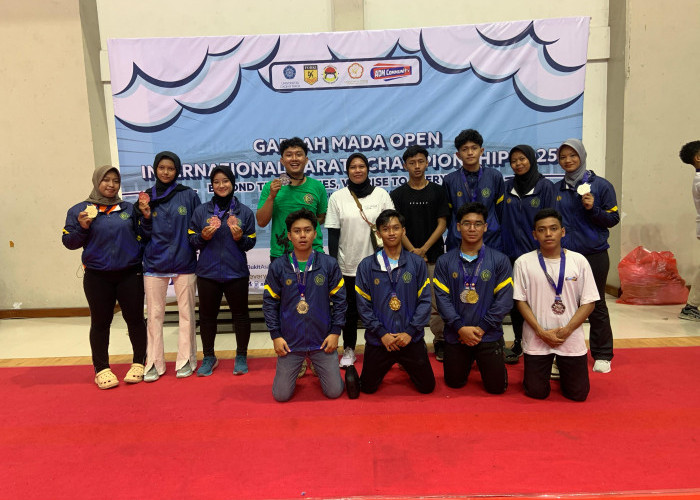 Prestasi Gemilang! UKM Karate UMP Borong Medali di Gadjah Mada Open Karate Championship II