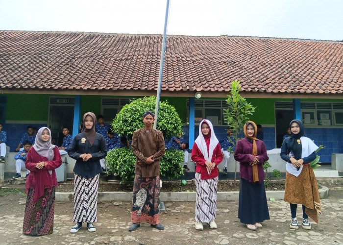 SMP Muhammadiyah 1 Kroya Gelar Lima Lomba Kebangsaan