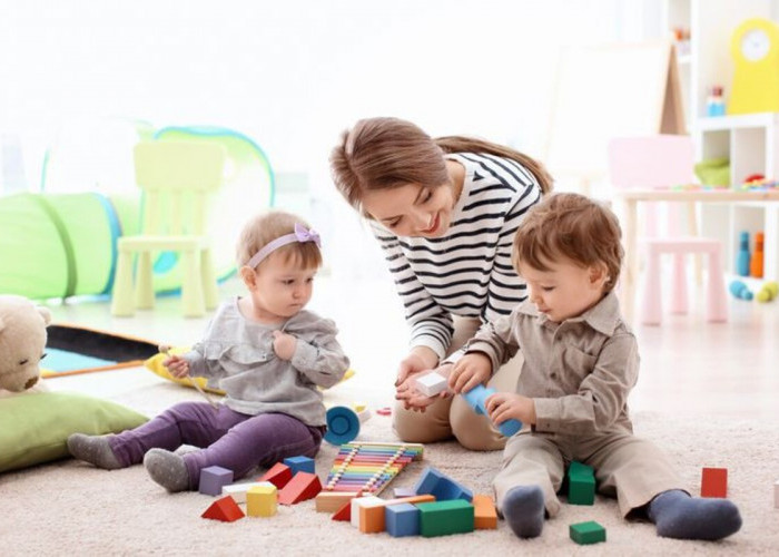 4 Tips Penting Memilih Baby Sitter untuk Bayi yang Tepat
