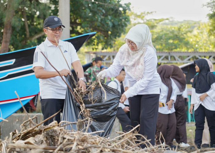 Pemkab Kebumen Gencarkan Penghijauan Pantai Dukung Program 'Mageri Segoro' Jateng