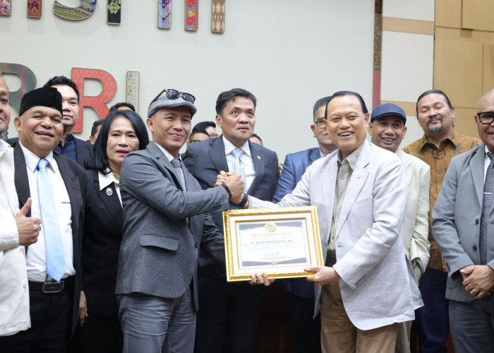 Akademisi UMP Sampaikan Masukan Strategis RUU Perampasan Aset di Komisi III DPR RI