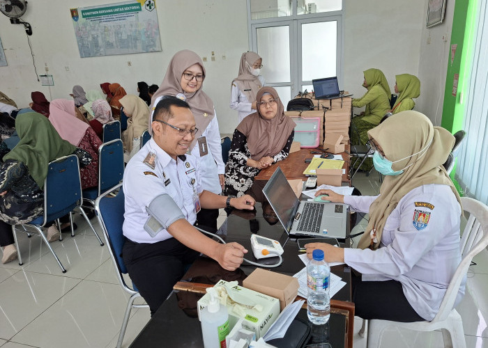 10.667 Warga Cilacap Selatan Manfaatkan Cek Kesehatan Gratis