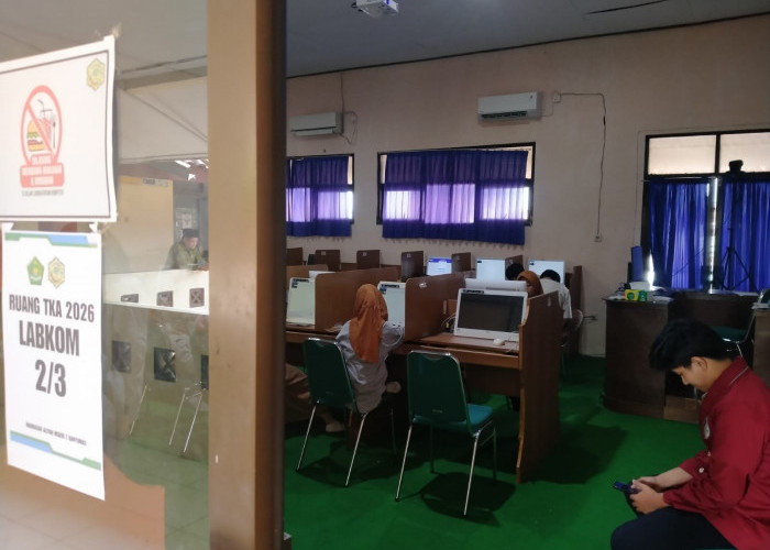 Server Error Warnai Gladi TKA MA Banyumas, Puluhan Siswa Kembali Belajar