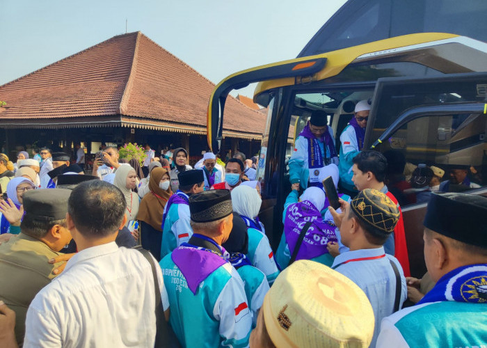 Pemkab Siagakan 15 Bus dan 4 Ambulans, Jemaah Haji Purbalingga Tiba 25 Juni