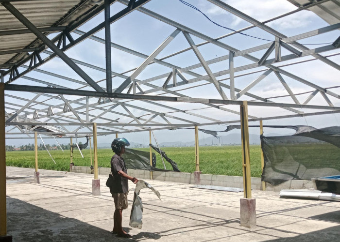 Puluhan Rumah dan Bangunan di Cilacap Rusak Diterjang Angin Kencang