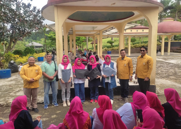 Mahasiswa Magister Kesehatan Masyarakat Unsoed Inisiasi CESTRO di Puskesmas Tambak II