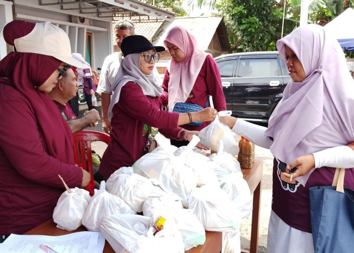 Sembako Murah Diserbu Warga Tambak Banyumas, Paket Hemat Rp25 Ribu Laris di MPP Keliling