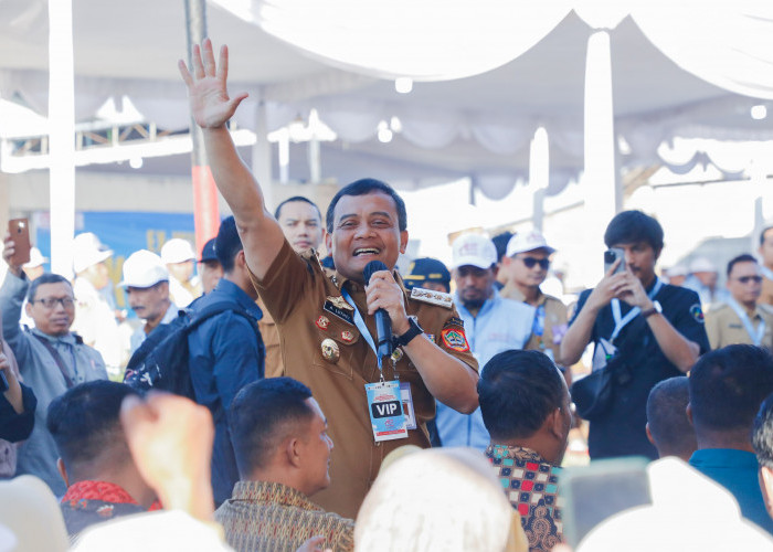 80 Ribu Koperasi Merah Putih Resmi Diluncurkan, Ahmad Luthfi: Tingkatkan Kesejahteraan Masyarakat