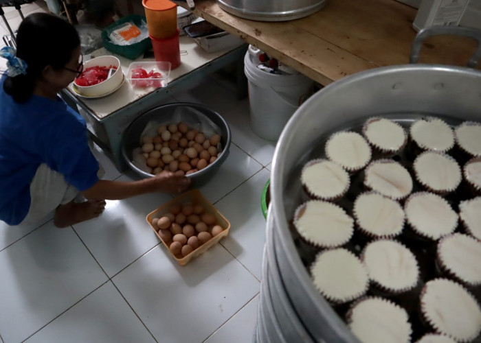 Bansos PKH Dituding Jadi Salah Satu Penyebab Kenaikan Harga Telur