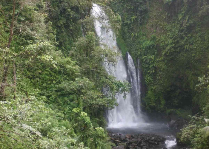 Daya Tarik Curug Gomblang, Air Terjun Indah di Kaki Gunung Slamet