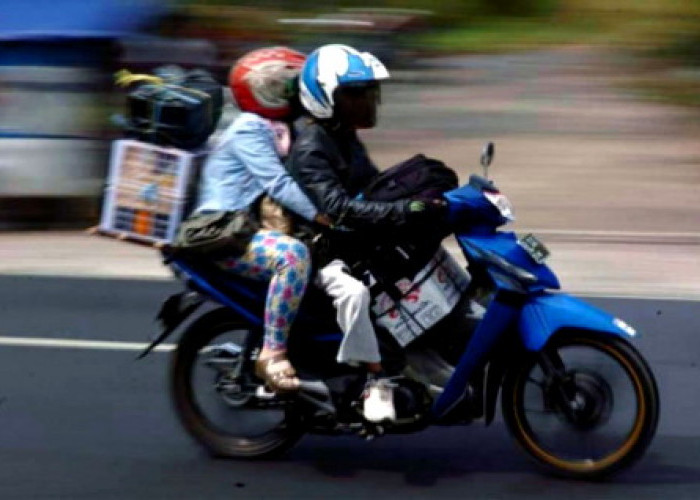 Tips Berkendara Motor Jarak Jauh