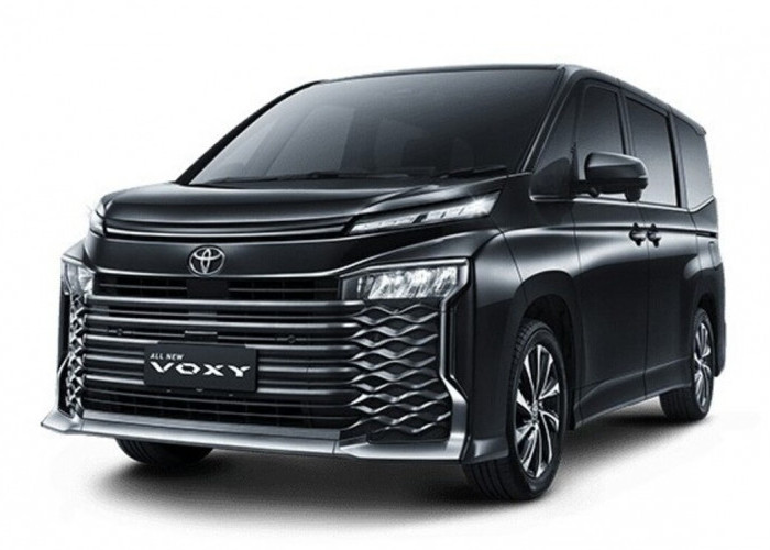 Toyota Voxy 2025, MPV Modern dengan Pintu Geser Elektrik dan Kick Sensor