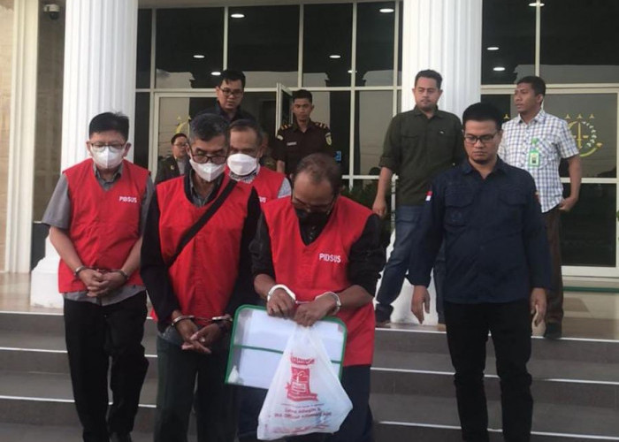 Kejari Cilacap Tahan Empat Tersangka Kasus Dugaan Pengadaan Lampu Suar, Kerugian Negara Capai Rp 1,2 Miliar