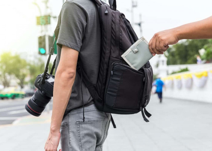 Cara Agar Aman Dari Copet, Jangan Sampai Kecolongan Saat Bepergian