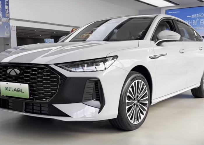 Chery Fulwin A8, Sedan Hybrid Paling Terjangkau, Harga Cuma Rp 180 Juta
