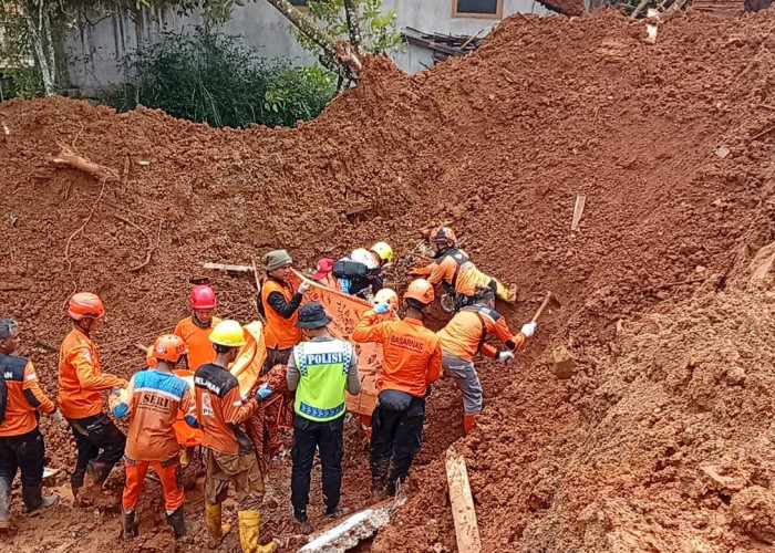 Pencarian Hari Ketiga: 9 Anjing Pelacak dan 9 Alat Berat Dikerahkan di Lokasi Longsor Majenang