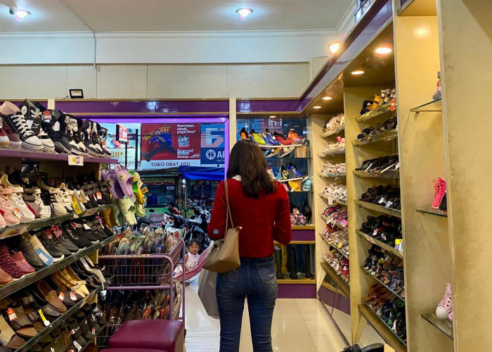 Sepatu Formal hingga Olahraga Beragam Model dan Ukuran di Grand Shoes Purwokerto
