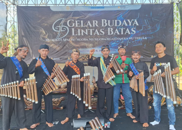 Jaga Tradisi, Warga Dayeuhluhur Cilacap Gelar Pesta Budaya Lintas Generasi