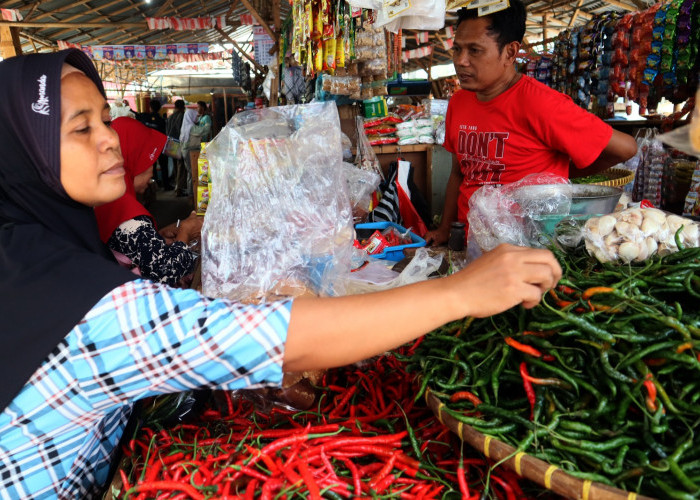 Bupati Banyumas Himbau Agar Masyarakat Tidak Punic Buying