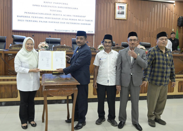 Slamet SM Resmi Jabat Ketua DPRD Banjarnegara