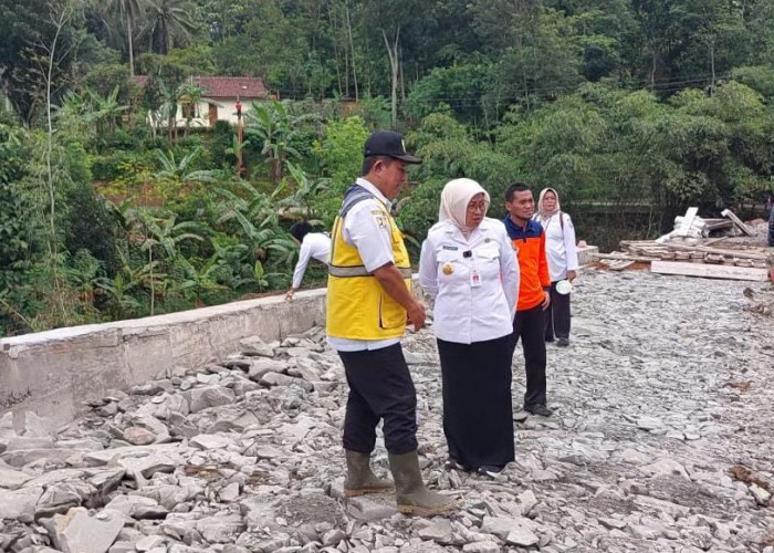 Ruas Karangsambung–Giritirto Diperbaiki, Pemkab Kebumen Lakukan Pengecoran Jalan