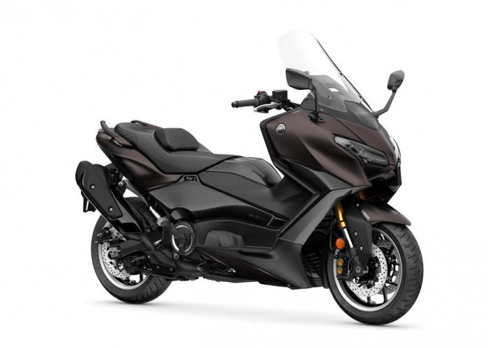 Yamaha TMAX 560 Vs Kymco AK550 dan BMW C 650 GT, Siapa Jawaranya?