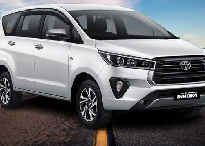 Simulasi Kredit Mobil Toyota Innova Reborn 2.0 G MT dari BSI,DP Terjangkau!