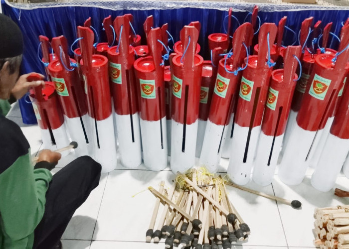 Kentong Merah Putih Hidup Lagi di Banyumas, Satlinmas Perkuat Keamanan Desa
