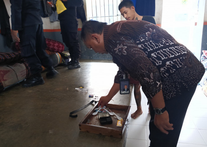 Perketat Keamanan, Rutan Banyumas Razia Warga Binaan
