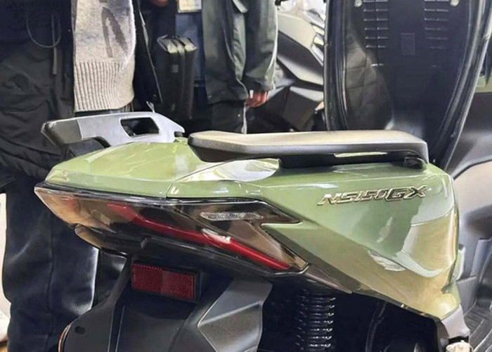 Honda NS150GX Jadi Skutik Kawin Silang Yang Gacor!