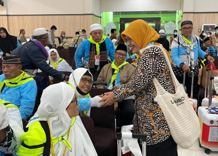 151 Jamaah Haji Kloter 76 Asal Cilacap, Tiba di Tanah Air dalam Kondisi Sehat