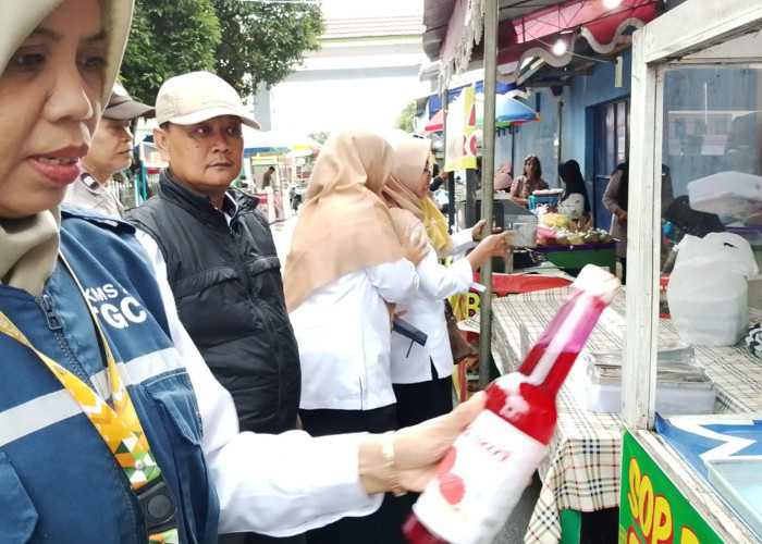 Takjil Ramadan di Banyumas Disorot Soal APD, Puskesmas Sumpiuh II Pantau Keamanan Bazar