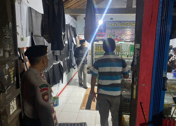 Gerebek Ruko, Polisi Sita Puluhan Botol Miras