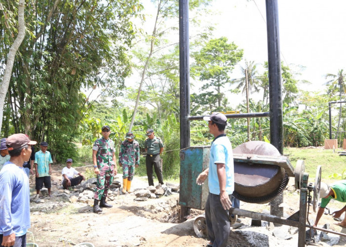 Jembatan Gantung Penghubung Desa Bulusari - Desa Wringinharjo Masuk Tahap Pembangunan