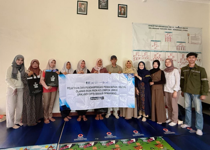 Tim Pengabdian UMP Dampingi UMKM Pesisir Semarang Tingkatkan Daya Saing Produk Ikan