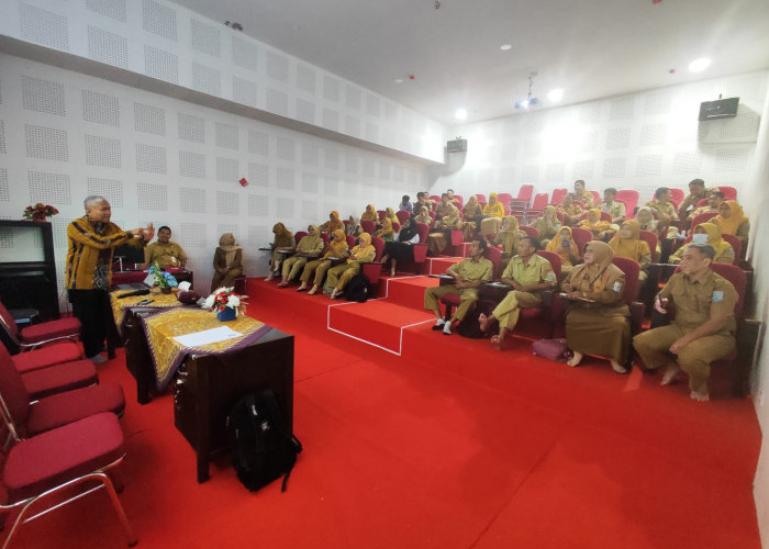 Bimtek AI Digenjot, Tapi IPLM dan TKM Purbalingga Masih Rendah, Dinarpus Gelar Pelatihan Berbasis AI