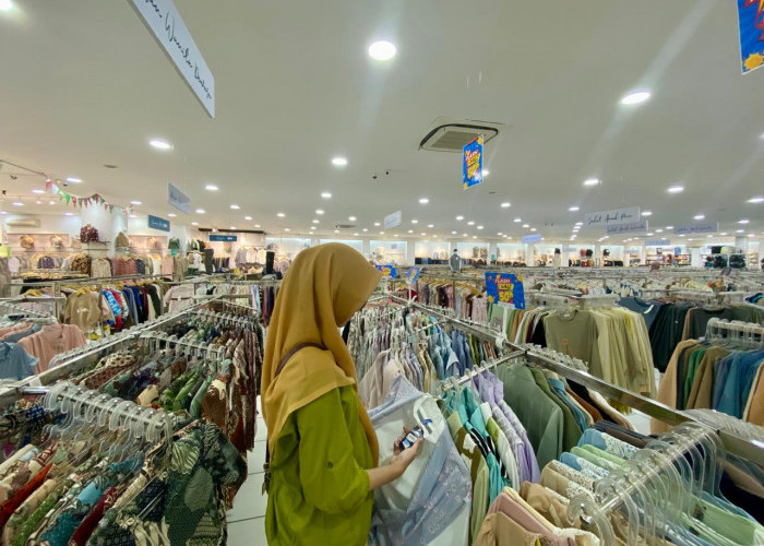Shinta Fashion Berikan Diskon 50 Persen untuk Model Kekinian