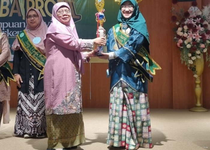 Dosen UMP Raih Juara Pertama Lomba Profil Perempuan Aisyiyah Berkemajuan