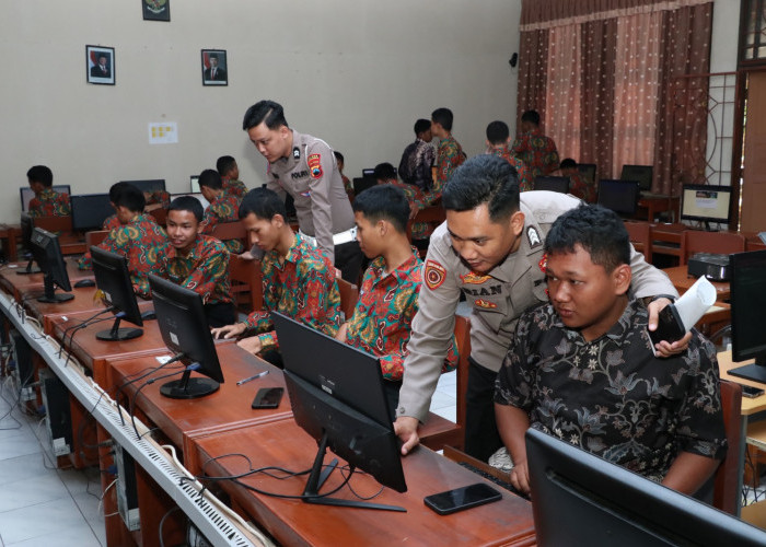 Pelajar Kebumen Diminta Kritis Hadapi Konten AI